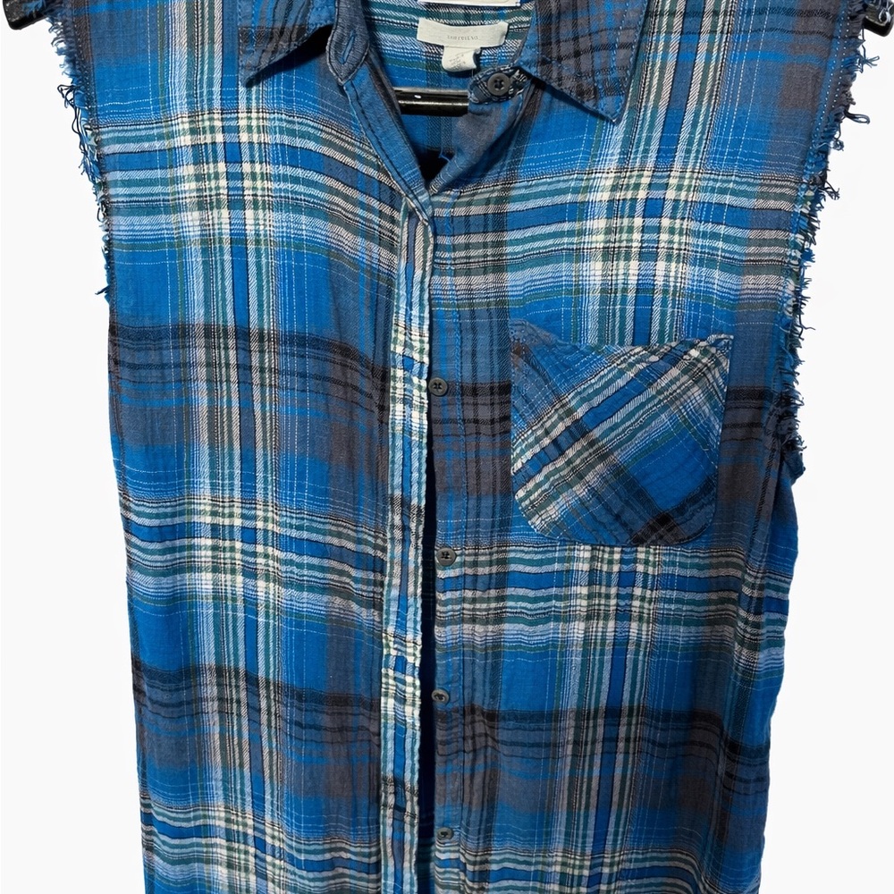 Treasure & Bond Blue Plaid Sleeveless Button Down Raw Hem Frayed Flannel Top XS